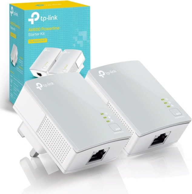 TP-LINK (TL-PA4010KIT V3) AV600 10/100 Powerline Adapter Kit, 1-Port
