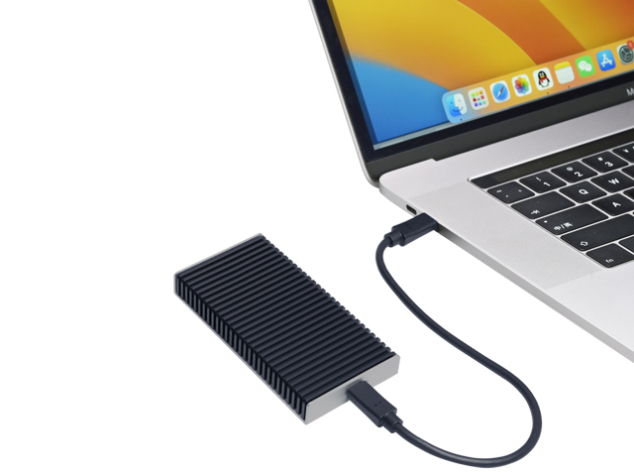 USB4 40Gbps M.2 NVMe SSD Enclosure – Thunderbolt 3/4/5 Compatible – PCIe Gen4 x4 – Fanless Aluminium